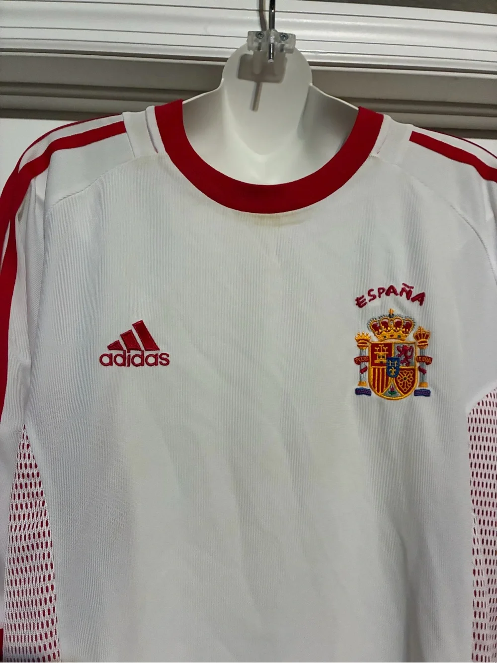 ADIDAS SPAIN SOCCER JERSEY  size XL